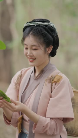 灾荒年，小农女有满仓鱼肉全集